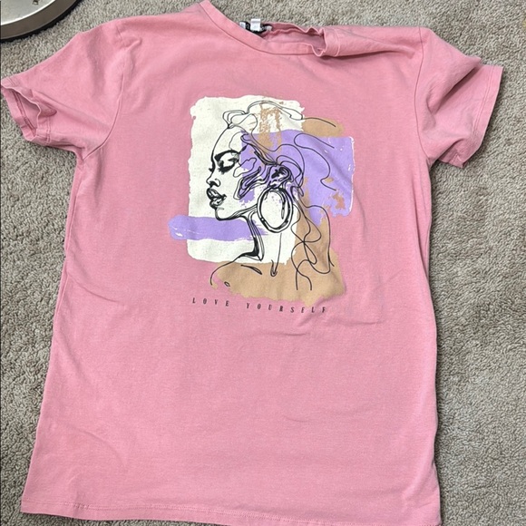 Fashion Nova Tops - Pink Graphic Tee